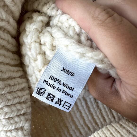 I Love Mr. Mittens Mr. Venson Fish High Neck Wool Zip Pullover Cream - Picture 4 of 6